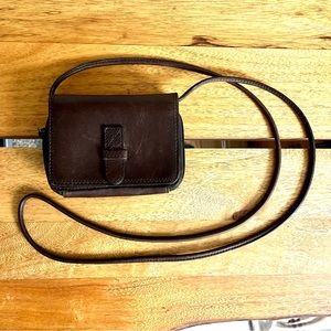 Eddie Bauer Small Leather ID Belt Purse
